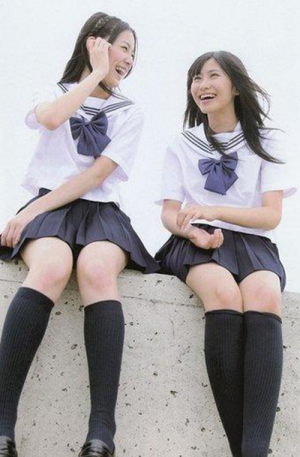 日本的校服图片 美丽小女孩
